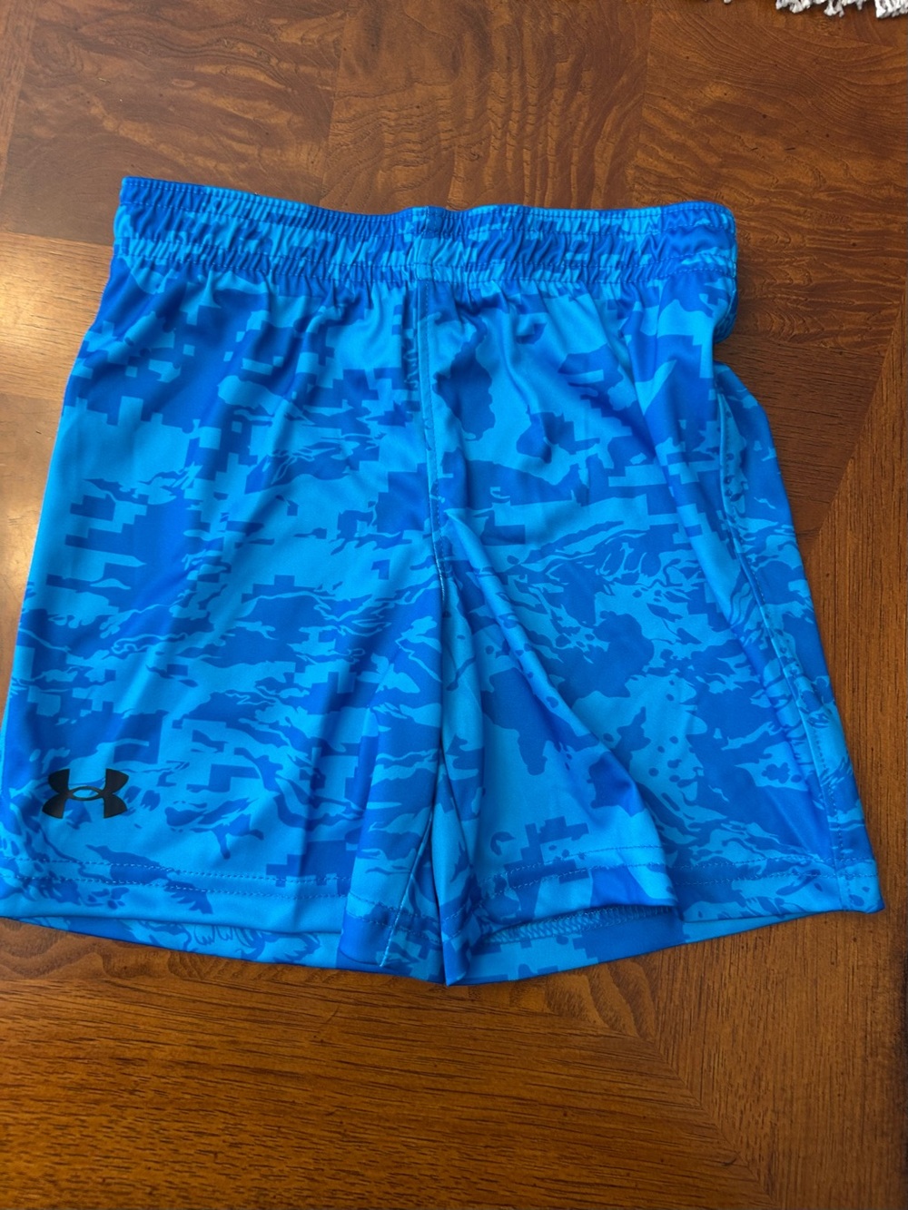 NWOT-Under Armour Bright Blue Performance Shorts
